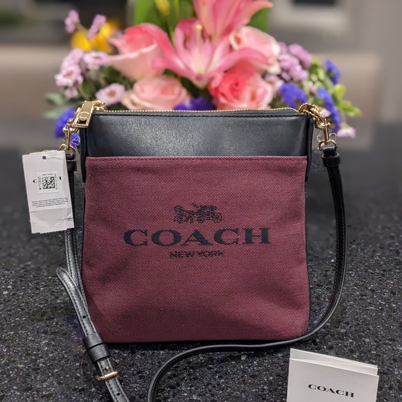 Coach Kitt Jacquard Black Cherry Denim Logo Crossbody Bag New with Gift Box❤ - Picture 1 of 4